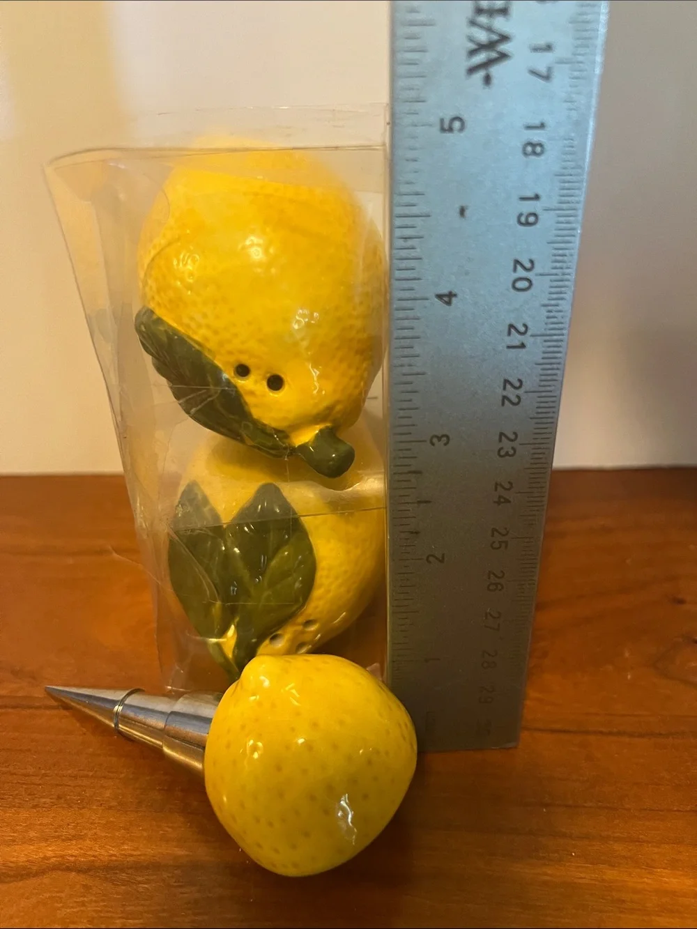 Ceramic Lemon Salt & Pepper Shakers with Lemon Bottle Stopper